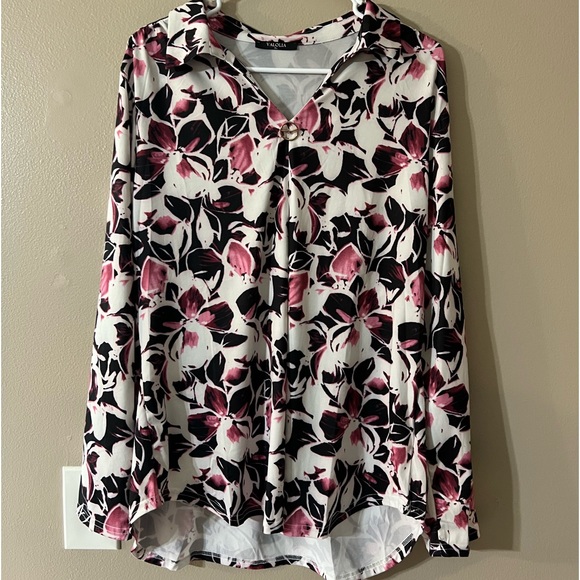 NWOT Women’s Collared Long Sleeve V-Neck Blouse - XL - Picture 2 of 15